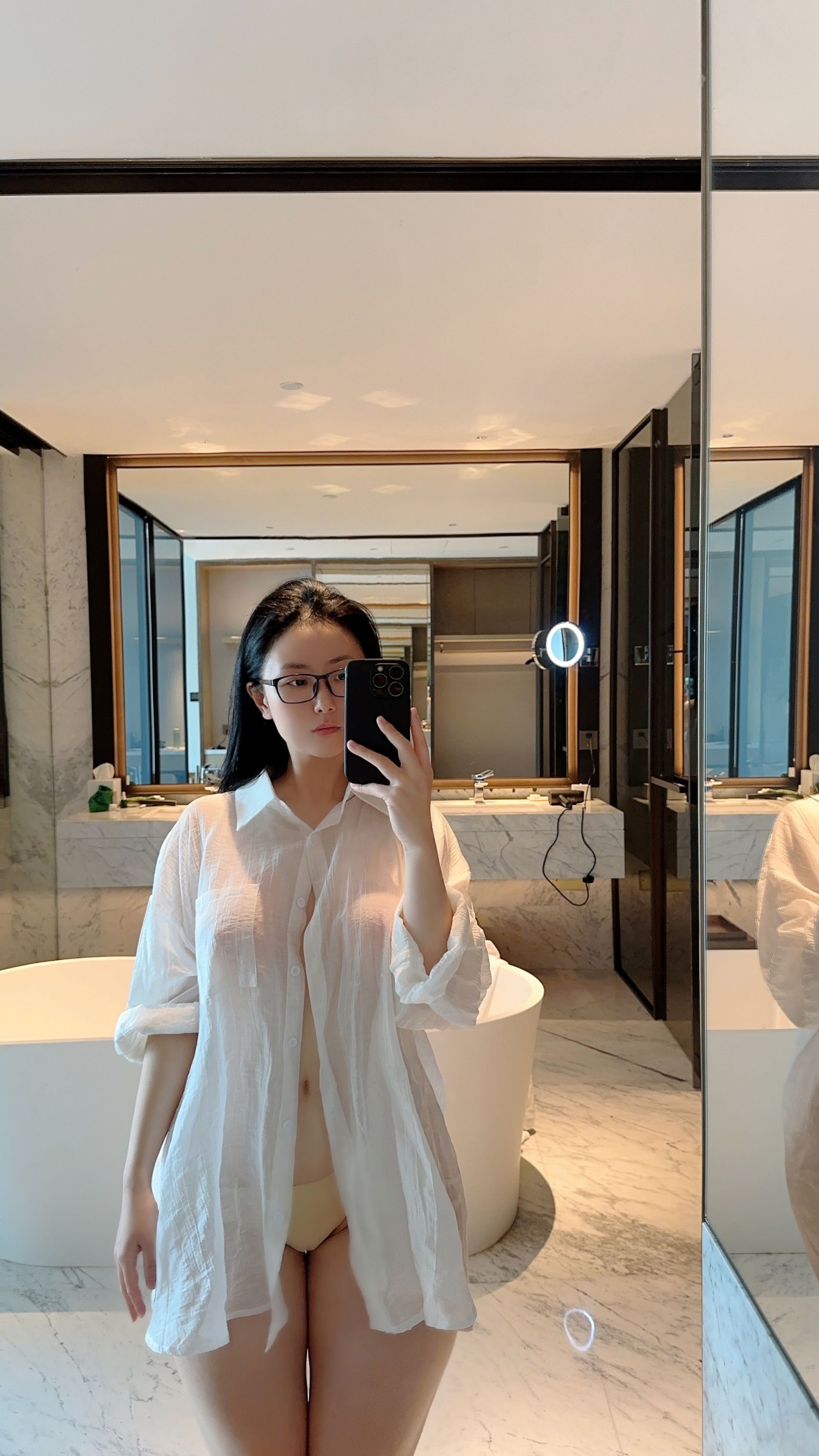 图片[2]-俏妞 男友衬衫私密 20P-COS世界